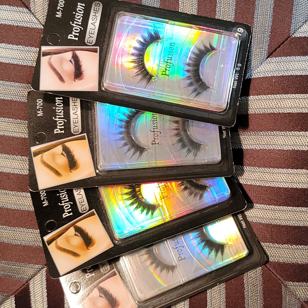 Profusion Eyelashes